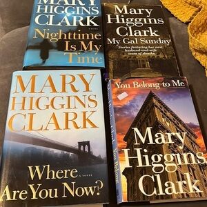 Mary Higgins Clark books lot
